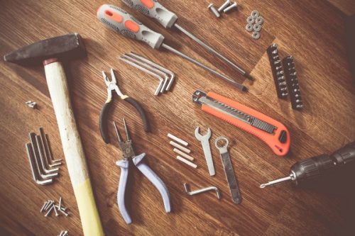 détails Orthodoxe Événement carpenters tools facteur Erreur collatéral